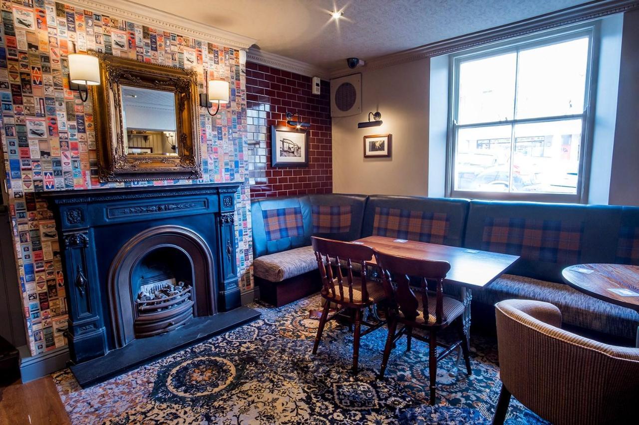 Brunel Inn Солташ Екстериор снимка