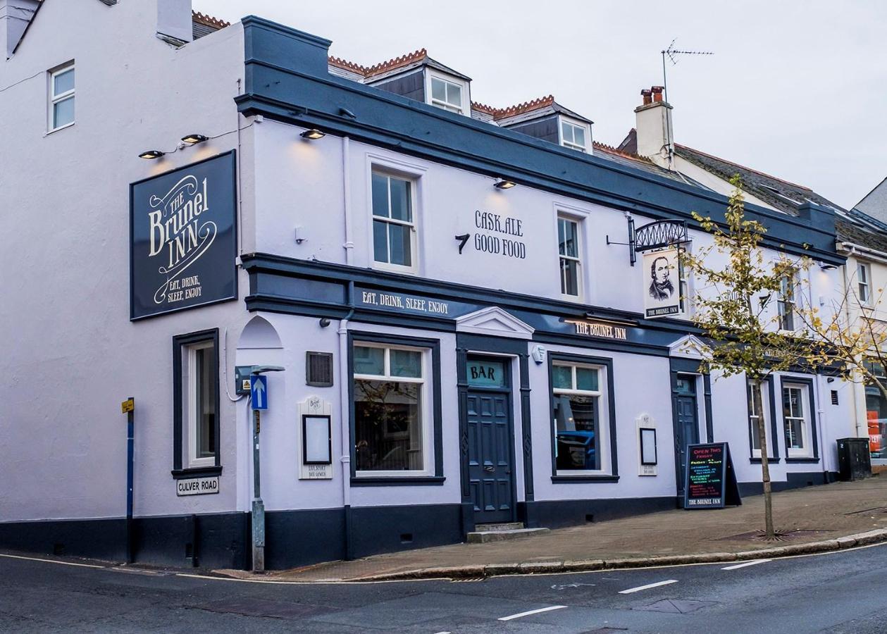 Brunel Inn Солташ Екстериор снимка
